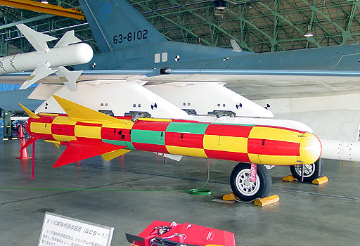 F-2B - III img.
