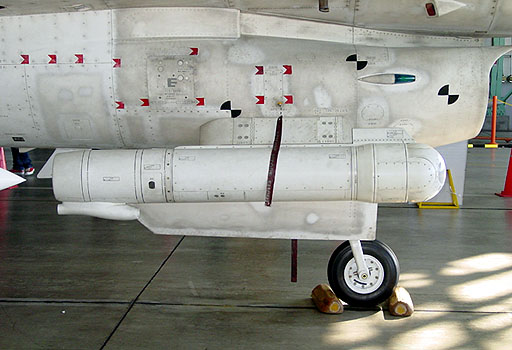 F-2B - II img.